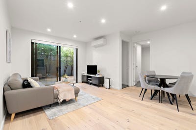 /international/au/2-15-hamilton-street-bentleigh-vic-151410060/