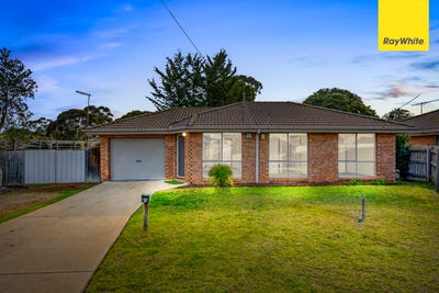 /international/au/1-kinloch-road-melton-vic-148712444/?lang=id