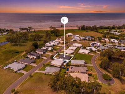 /international/au/78-barramundi-drive-burrum-heads-qld-150651980/