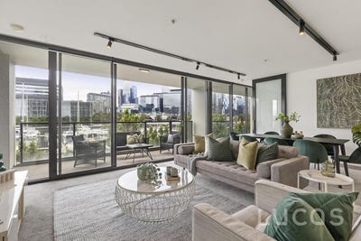/international/au/302-68-river-esplanade-docklands-vic-151679552/