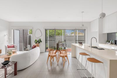 /international/au/3-22-lark-street-altona-vic-148602688/