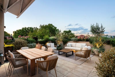 /international/au/penthouse-139b-alexandra-avenue-south-yarra-vic-150567564/