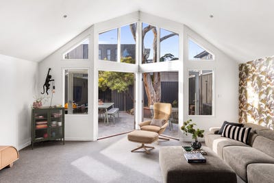 /international/au/63-thomson-street-northcote-vic-152361704/