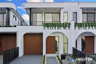 /international/au/29a-salisbury-street-canley-heights-nsw-148473740/