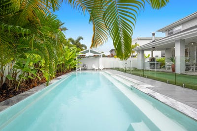 /international/au/7-marina-view-drive-pelican-waters-qld-151276496/