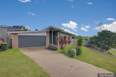 /international/au/2-dampier-court-glen-eden-qld-148544120/