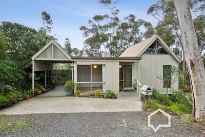 /international/au/4-wirrana-street-quarry-hill-vic-152300100/