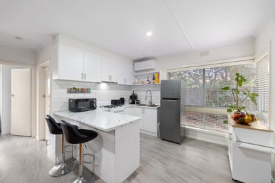 /international/au/4-10-fairview-grove-watsonia-vic-151377236/