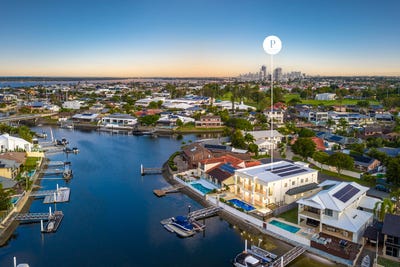 /international/au/22-erave-avenue-runaway-bay-qld-151226760/