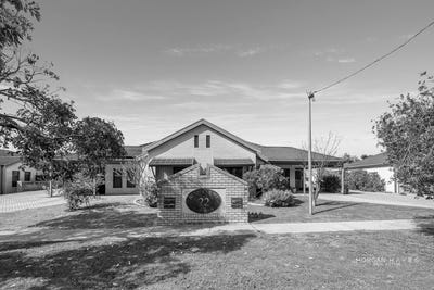 /international/au/4-22-cadd-street-beaconsfield-wa-152162140/