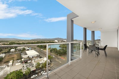 /international/au/1207-2-dibbs-street-south-townsville-qld-150961592/