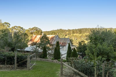 /international/au/-the-church-house-4015-esk-hampton-road-perseverance-qld-147784240/?lang=fr