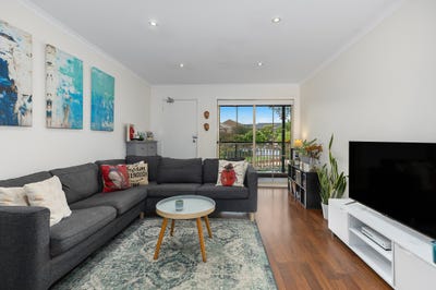 /international/au/15-13-sturt-avenue-griffith-act-150808760/
