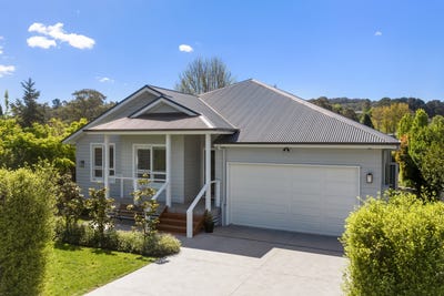 /international/au/62-ascot-road-bowral-nsw-152569984/