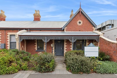 /international/au/8-garsed-street-bendigo-vic-504925536/?lang=pt