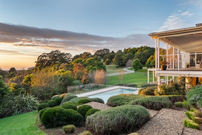 /international/au/4211-illawarra-highway-robertson-nsw-700423812/