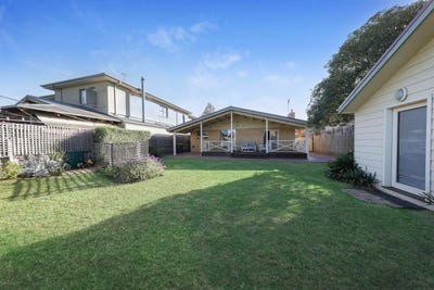 /international/au/6-barcelona-avenue-keilor-vic-151102904/