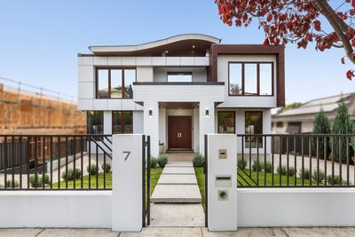/international/au/7-oak-hill-road-mount-waverley-vic-151395112/