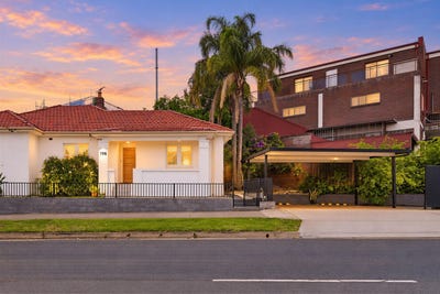 /international/au/198-the-boulevarde-strathfield-nsw-152674208/