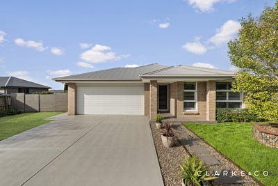 /international/au/40-duskdarter-street-chisholm-nsw-151264088/