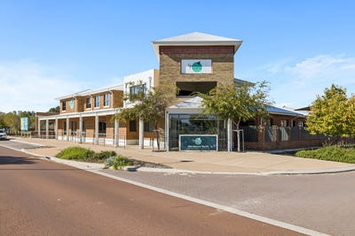 /international/au/396-banrock-drive-ellenbrook-wa-505154256/
