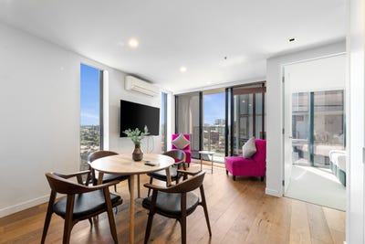 /international/au/1513-677-la-trobe-street-docklands-vic-152639376/