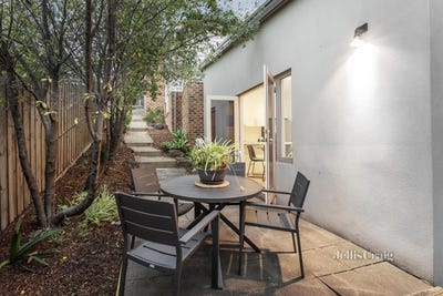 /international/au/2-16-boulton-court-greensborough-vic-147891832/