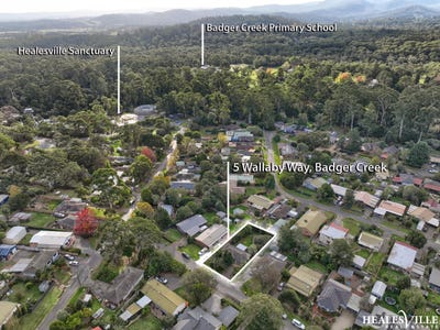/international/au/5-wallaby-way-badger-creek-vic-151203800/