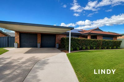 /international/au/125-gardner-circuit-singleton-nsw-151609964/