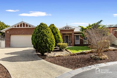 /international/au/13-pinnacle-terrace-golden-square-vic-152432796/