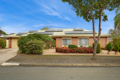 /international/au/22-rosalie-avenue-tanunda-sa-151369020/