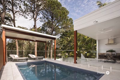 /international/au/9-sollis-street-geebung-qld-151244848/