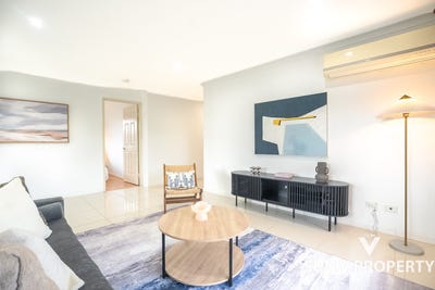 /international/au/12-khoo-place-calamvale-qld-148414796/