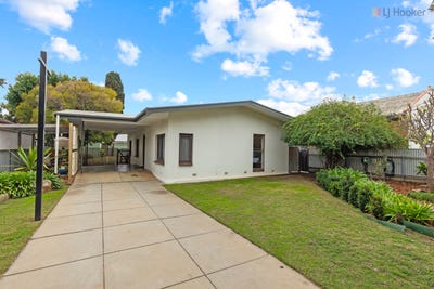 /international/au/16-oaklands-road-somerton-park-sa-148469720/