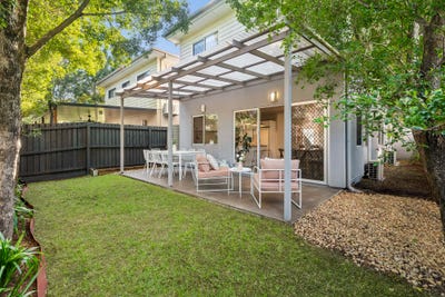 /international/au/29a-stephens-street-morningside-qld-151610936/