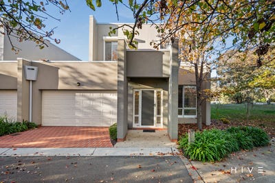 /international/au/20-34-morell-close-belconnen-act-151516728/