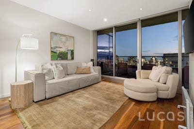/international/au/2308-231-harbour-esplanade-docklands-vic-151395116/