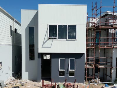 /international/au/lot-212-warrawal-avenue-austral-nsw-150513372/