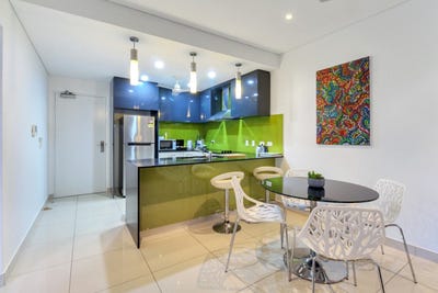 /international/au/103-39-cavenagh-street-darwin-city-nt-151444136/