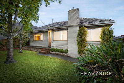 /international/au/25-renown-street-burwood-vic-151347984/