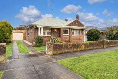 /international/au/4-campbell-street-colac-vic-151964860/