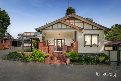 /international/au/9-11-grantully-street-mount-evelyn-vic-152711364/