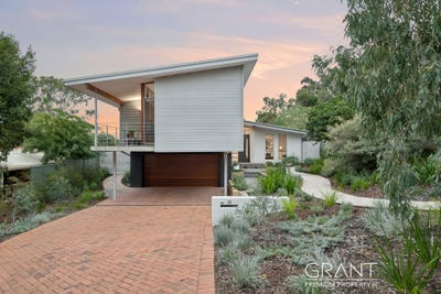 /international/au/26-edgar-way-mount-pleasant-wa-151383552/