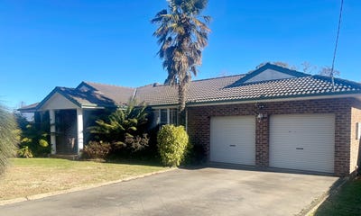 /international/au/10-pearson-street-guyra-nsw-148505780/