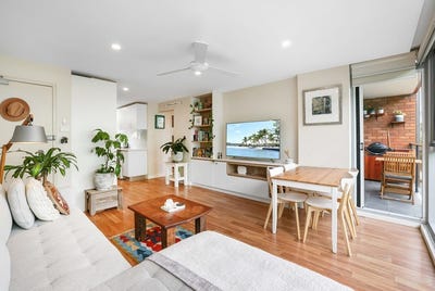 /international/au/4-54-golf-avenue-mona-vale-nsw-150909940/