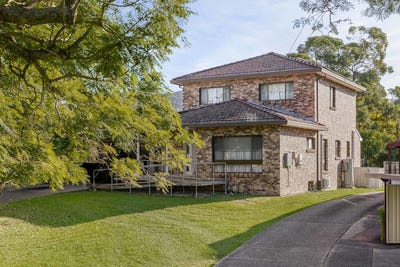 /international/au/32-dymock-street-balgownie-nsw-151552784/