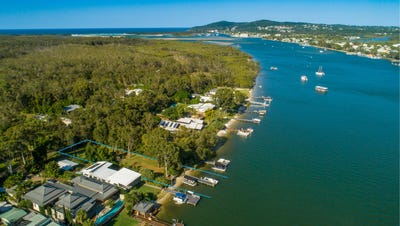 /international/au/10-wygani-drive-noosa-north-shore-qld-204552944/