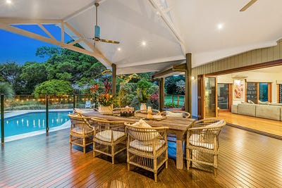 /international/au/18-citriadora-drive-ewingsdale-nsw-147970440/