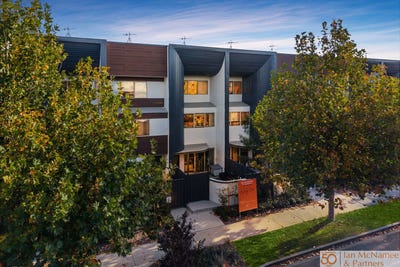 /international/au/14-174-gorman-drive-googong-nsw-151053500/