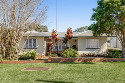 /international/au/179-mackenzie-street-rangeville-qld-148465584/